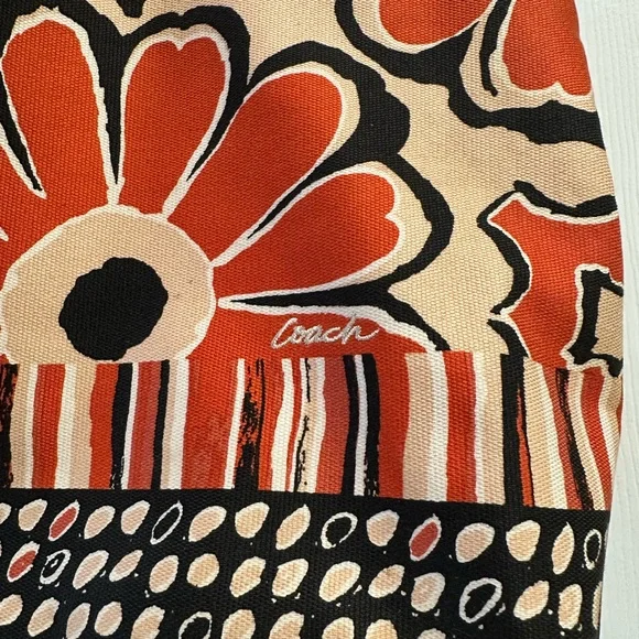 Coach Vibrant Poppy Tote - Picture 4 of 11